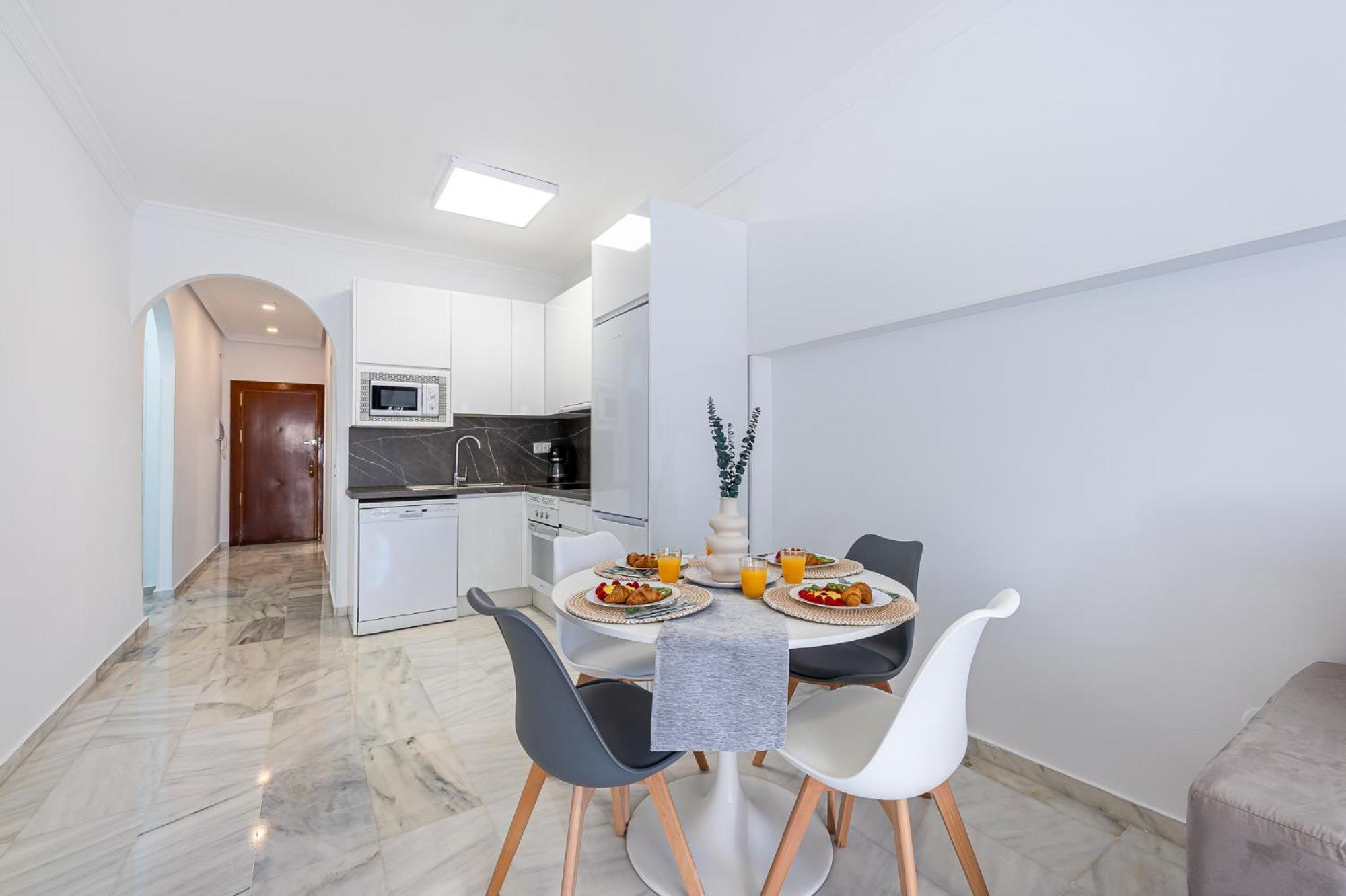 797 Holiday Rentals - Apartamento En Pueblo Quinta A 1 Min De La Playa Benalmádena Extérieur photo