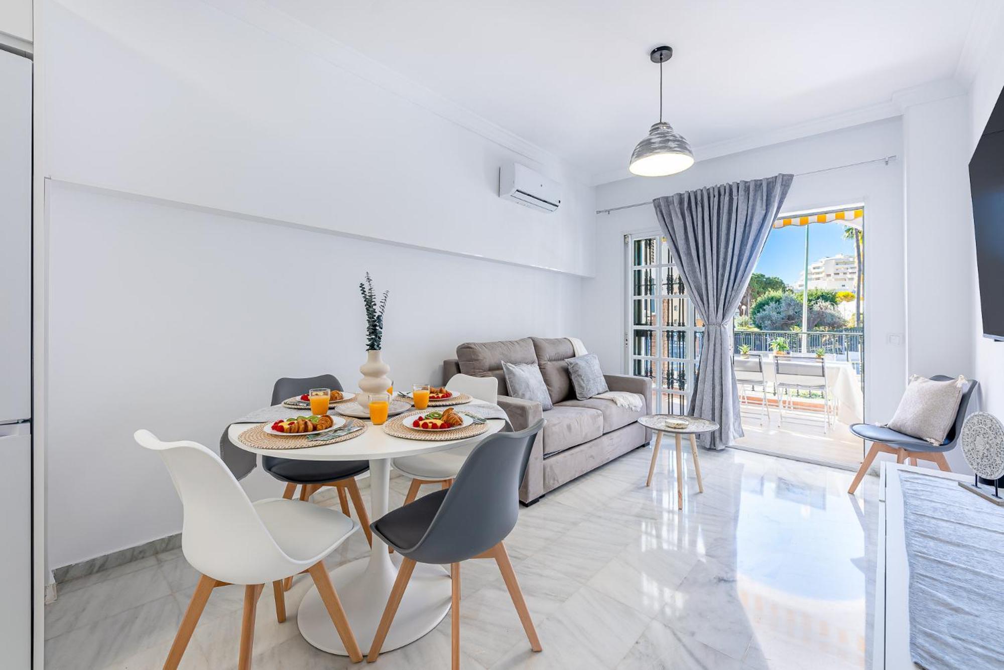 797 Holiday Rentals - Apartamento En Pueblo Quinta A 1 Min De La Playa Benalmádena Extérieur photo